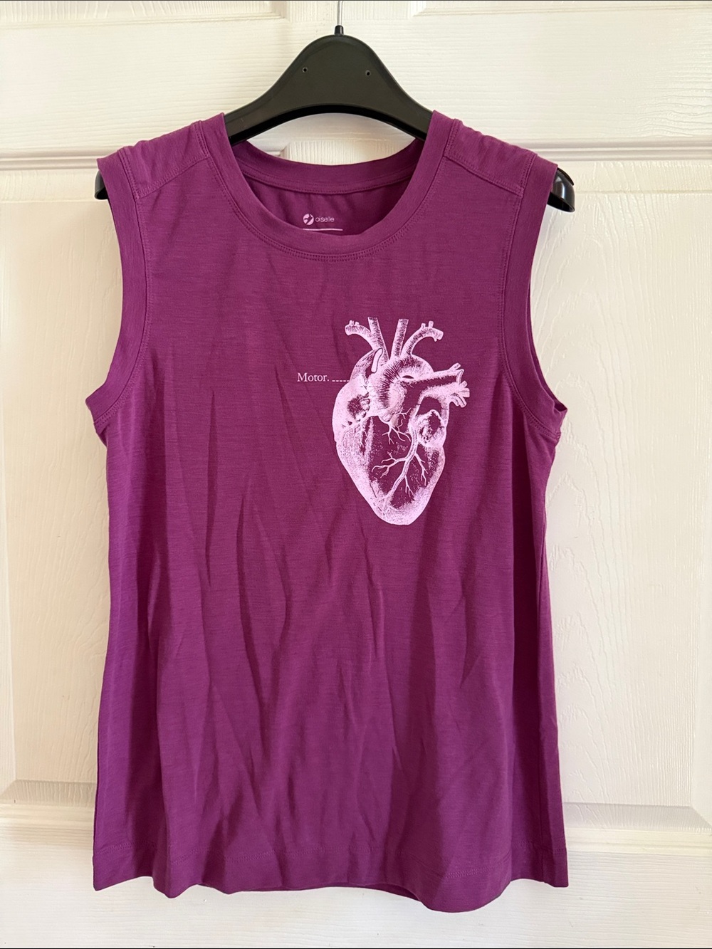 oiselle Purple Sleeveless Tank with White Anatomical Heart Motor Graphic